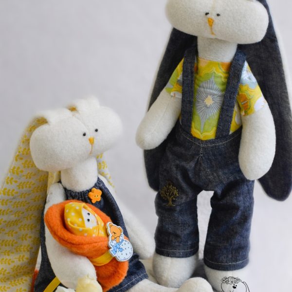 oft fabric bunny parents and baby dolls. Заказать игрушку ручной работы